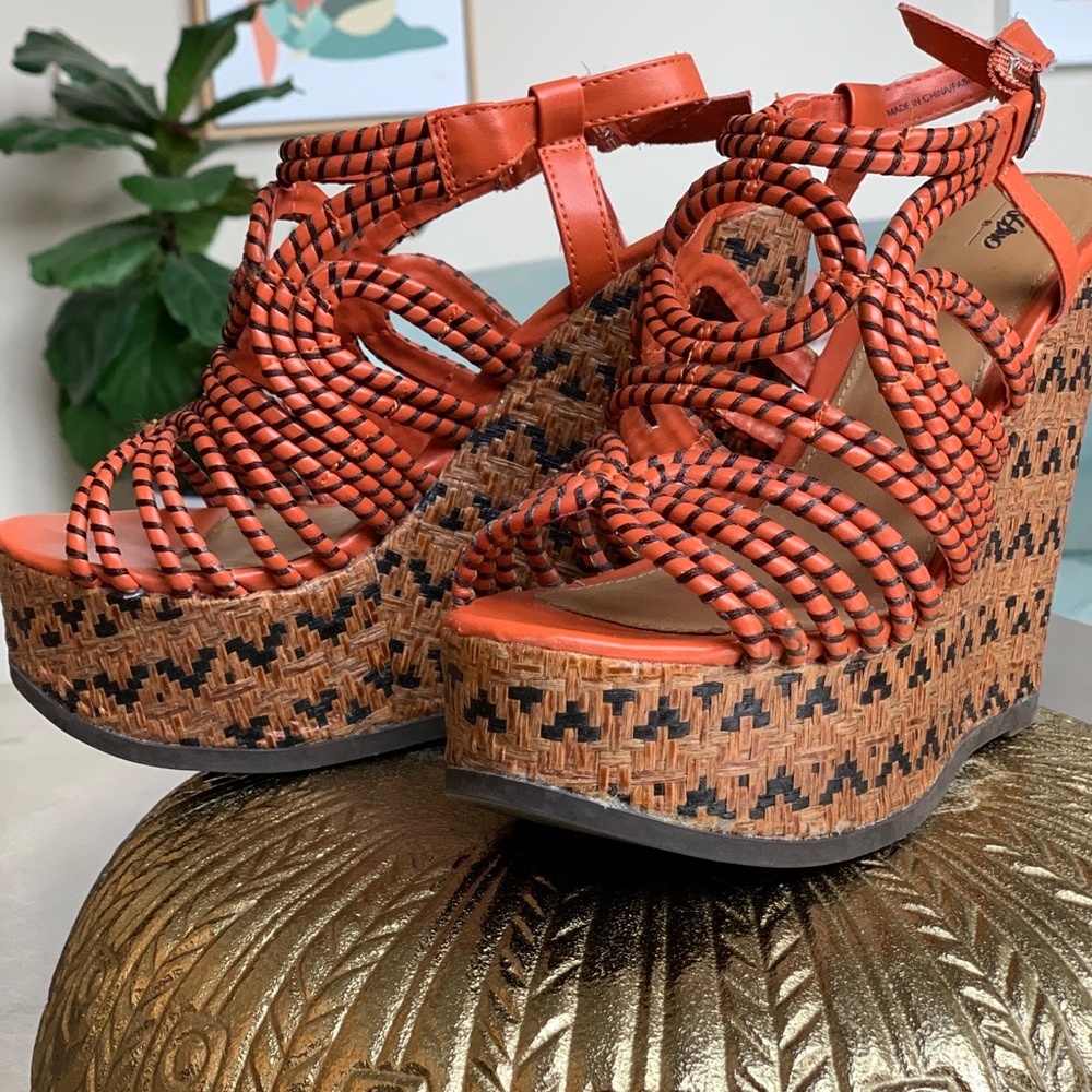 Wedges - Picture 2 of 6